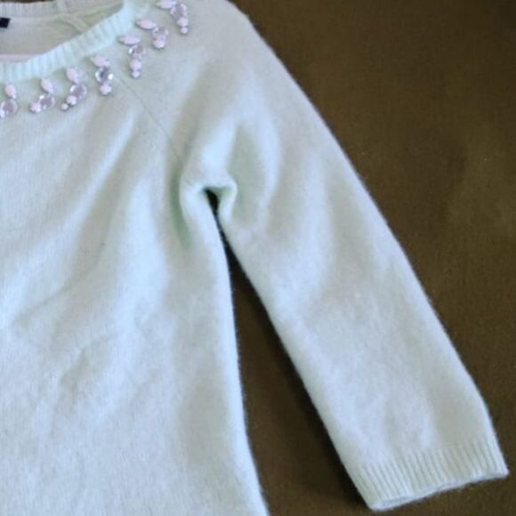 Ann Taylor Rhinestone Beaded‎ Mint Green Sweater - Picture 4 of 9